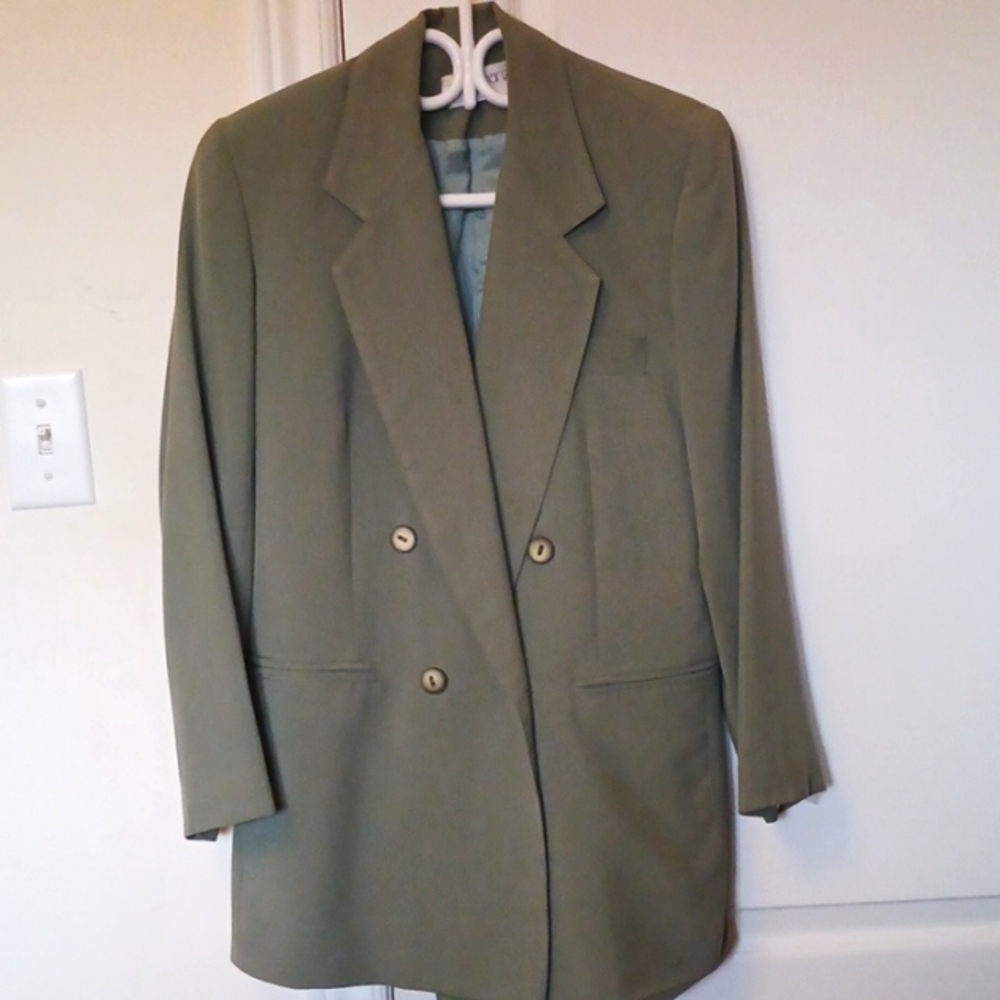 Fully Lined Jacket & Skirt In Light Green